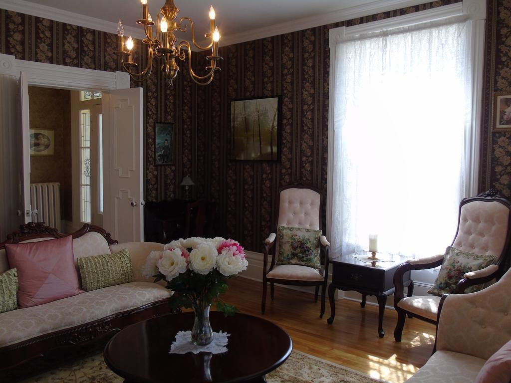 The Dawson House Bed & Breakfast Charlottetown Exterior photo